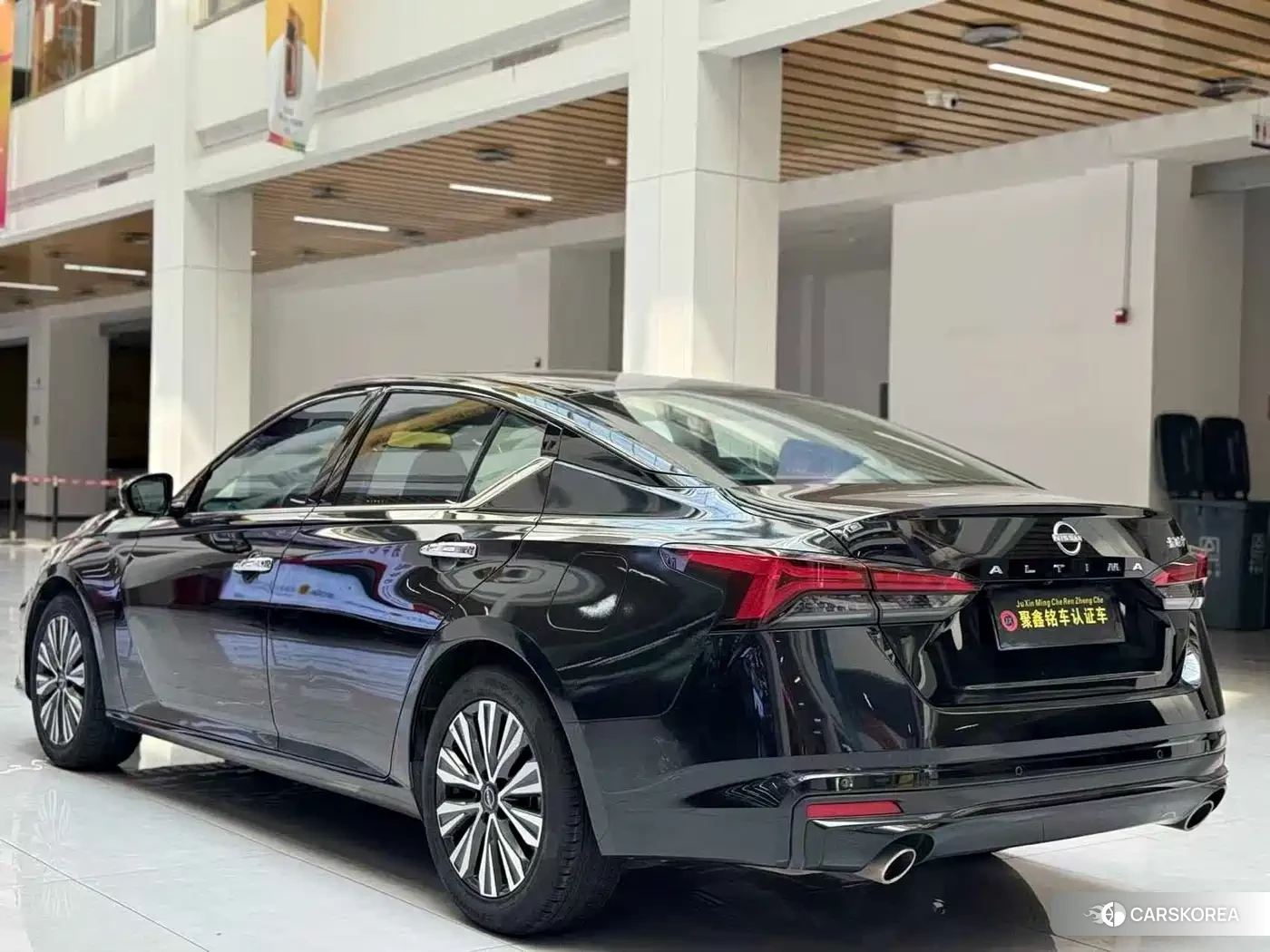 Nissan Altima 2023 Черный из Китая, фото 6
