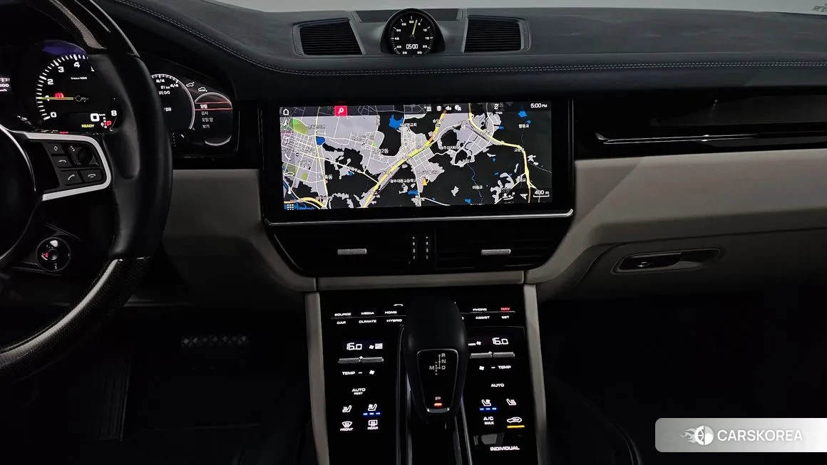 Porsche Cayenne (PO536) 2020 Черный из Кореи, фото 6