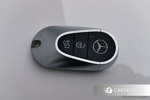 Mercedes-Benz C-class 2025 Белый из Китая, фото 6