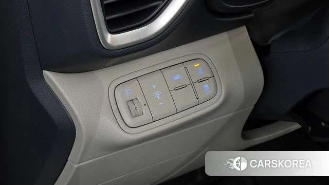 Hyundai Venue 2021 Белый из Кореи, фото 6