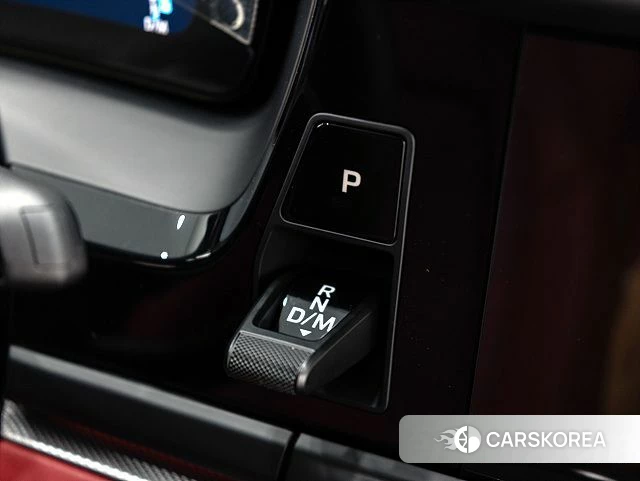 Porsche Panamera (976) 2025 Светло-серебряный цвет из Кореи, фото 6