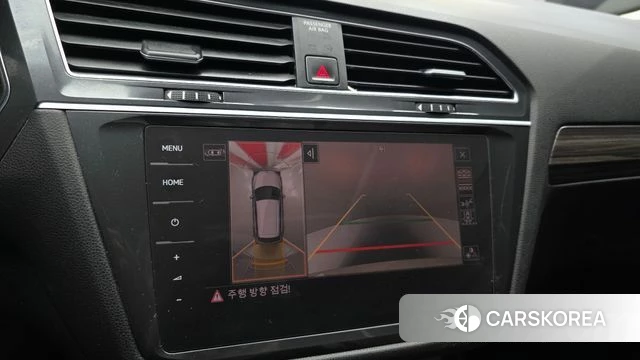 Volkswagen Tiguan Allspace 2022 Белый из Кореи, фото 6