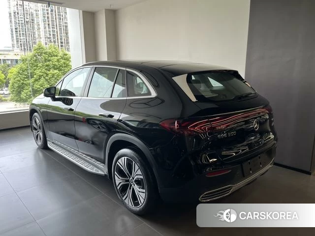 Mercedes-Benz EQE 2026 Черный из Китая, фото 6