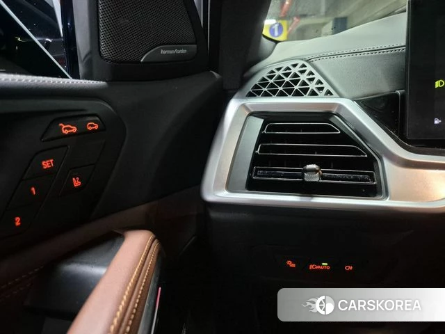 BMW X6 (G06) 2026 Небесно-голубой из Кореи, фото 6