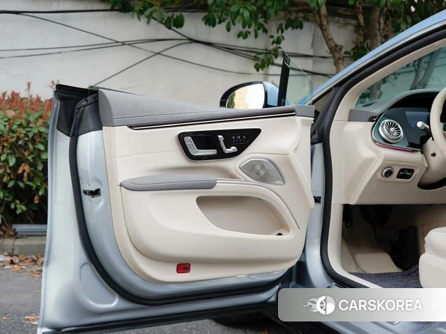 Mercedes-Benz EQS 2023 Синий из Китая, фото 6