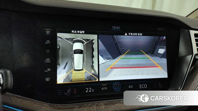 Volkswagen Touareg 3rd generation 2023 Белый из Кореи, фото 6