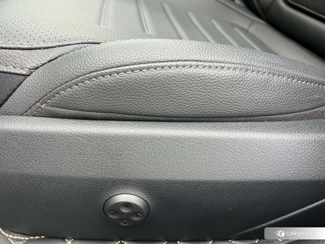 Mercedes-Benz C-class 2025 Белый из Китая, фото 6