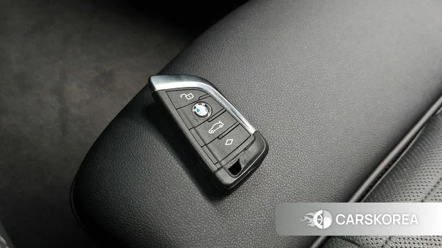 BMW i4 2023 Зеленый из Кореи, фото 6