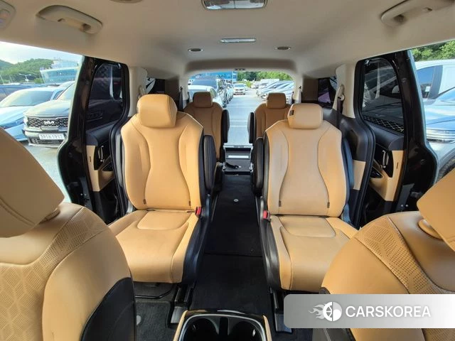 Kia Carnival 4th generation 2022 Черный из Кореи, фото 6