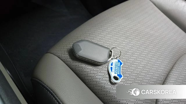 Kia The New Carnival 4th Generation 2024 Серебристо-серый из Кореи, фото 6