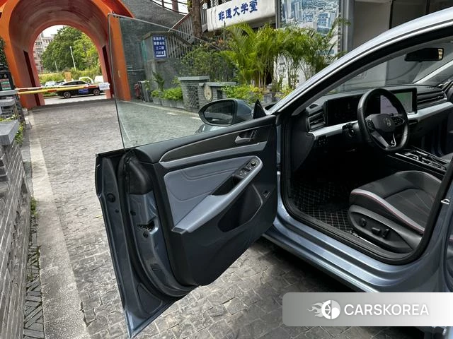 Volkswagen Lamando 2023 Синий из Китая, фото 6