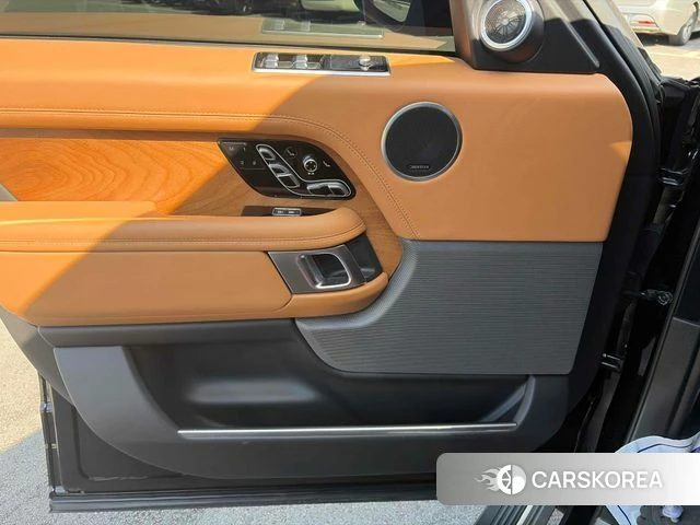 Land Rover Range Rover 4th Generation 2021 Черный из Кореи, фото 6