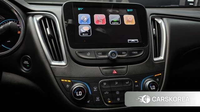 Chevrolet (GM Daewoo) All New Malibu 2018 Белый из Кореи, фото 6