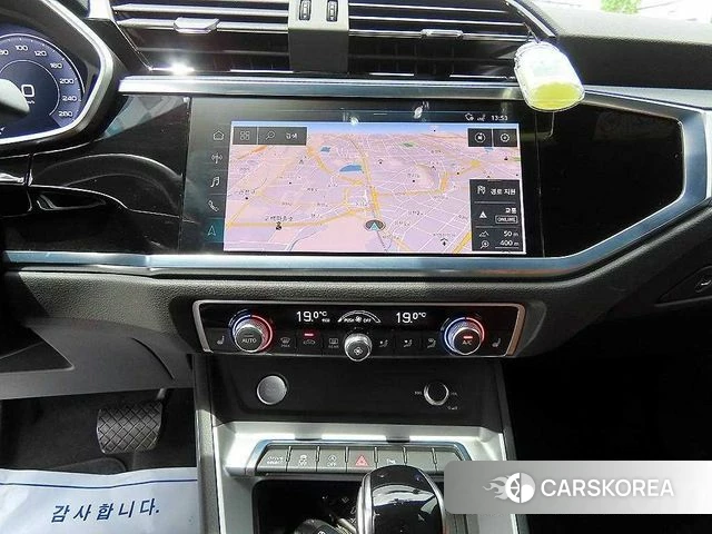 Audi Q3 (F3) 2020 Белый из Кореи, фото 6