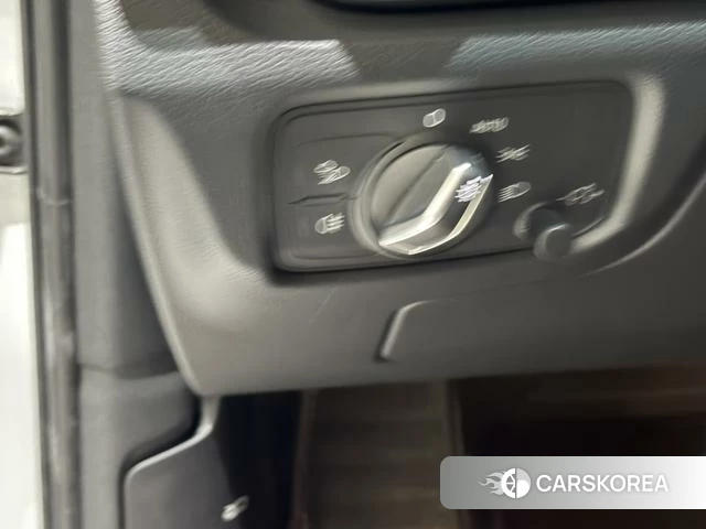 Audi A3 2021 Белый из Китая, фото 6
