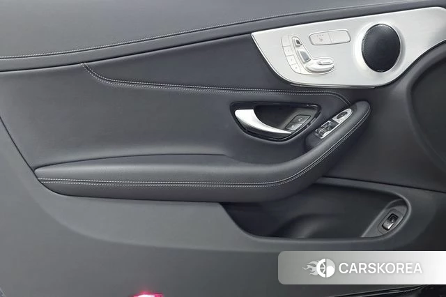 Mercedes-Benz C-Class W205 2023 Синий из Кореи, фото 6