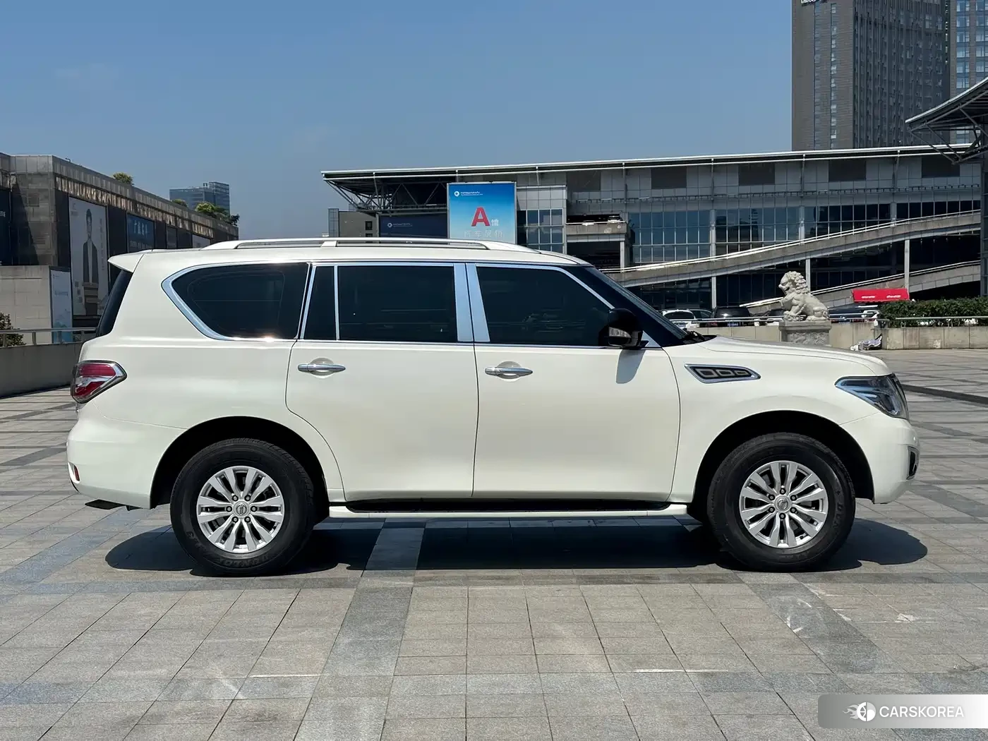 Nissan Patrol 2018 Белый из Китая, фото 6