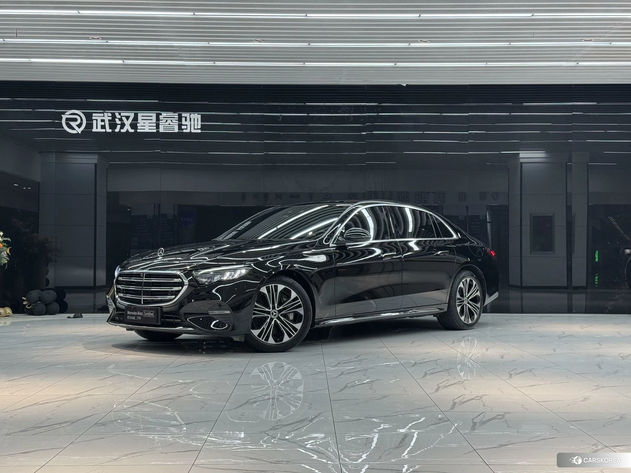 Mercedes-Benz E-Class 2024 Черный из Китая, фото 6