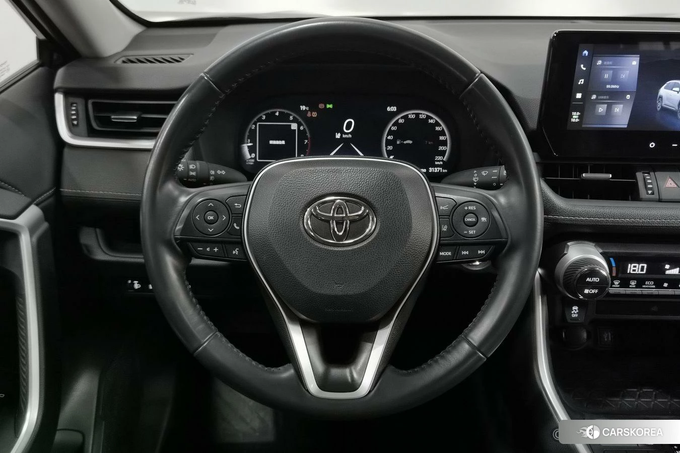 Toyota Wildlander 2023 Черный из Китая, фото 6