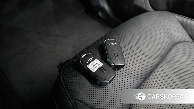 Kia EV6 2023 Серый из Кореи, фото 6