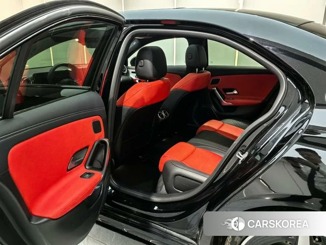 Mercedes-Benz AMG A-Class 2024 Черный из Китая, фото 6
