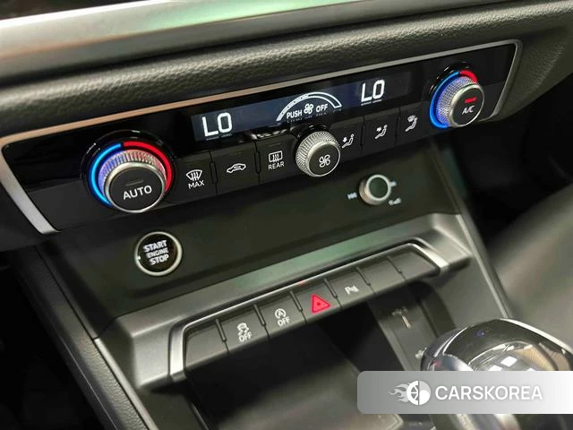 Audi Q3 Sportback 2021 Темно-серый из Китая, фото 6