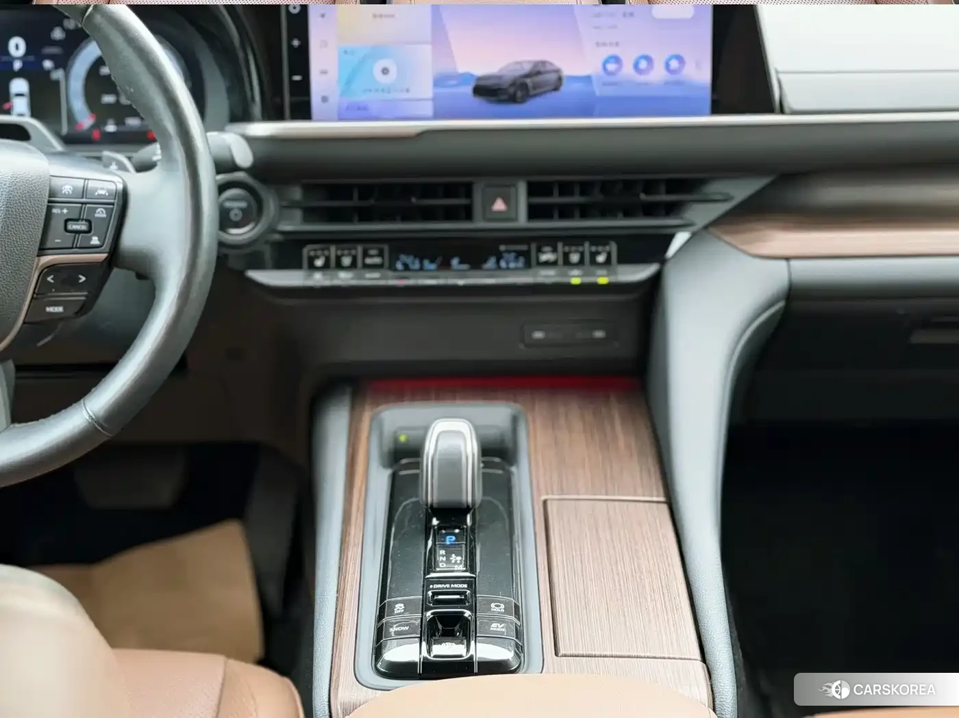 Toyota Crown 2024 Черный из Китая, фото 6