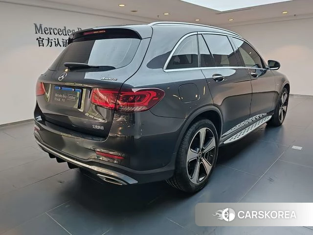 Mercedes-Benz GLC 2023 Темно-серый из Китая, фото 6