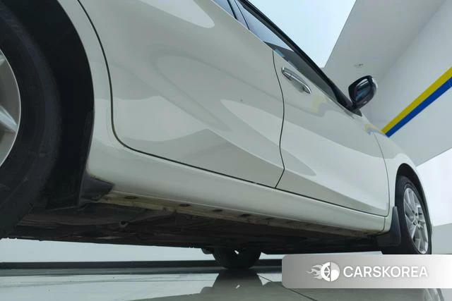 Nissan Tiida 2021 Белый из Китая, фото 6