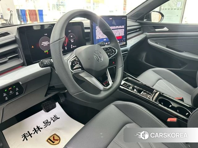 Volkswagen Lamando 2025 Темно-серый из Китая, фото 6