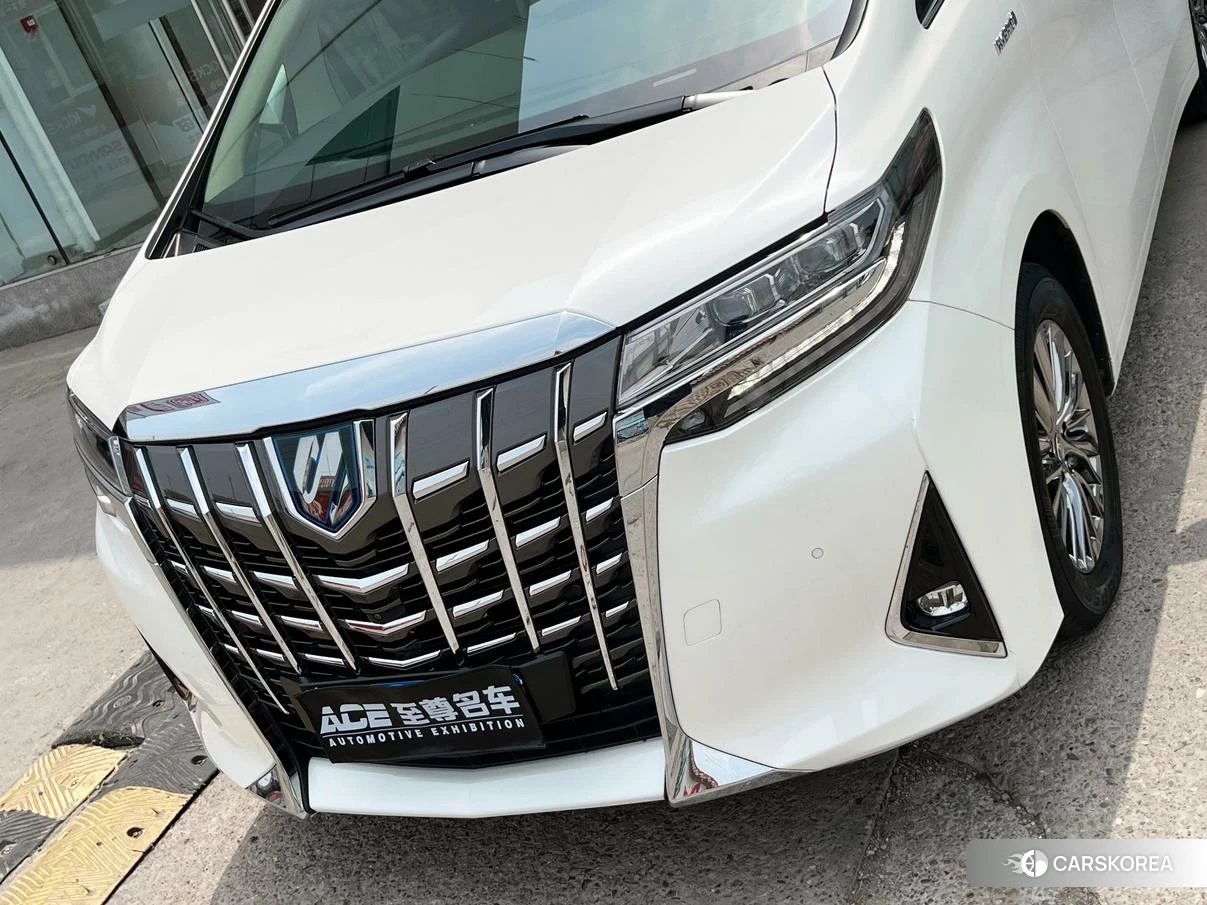 Toyota Alphard 2020 Белый из Китая, фото 6