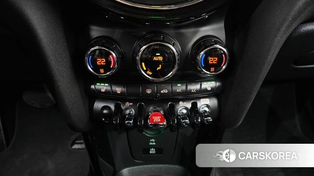 Mini Cooper 2020 Белый из Кореи, фото 6