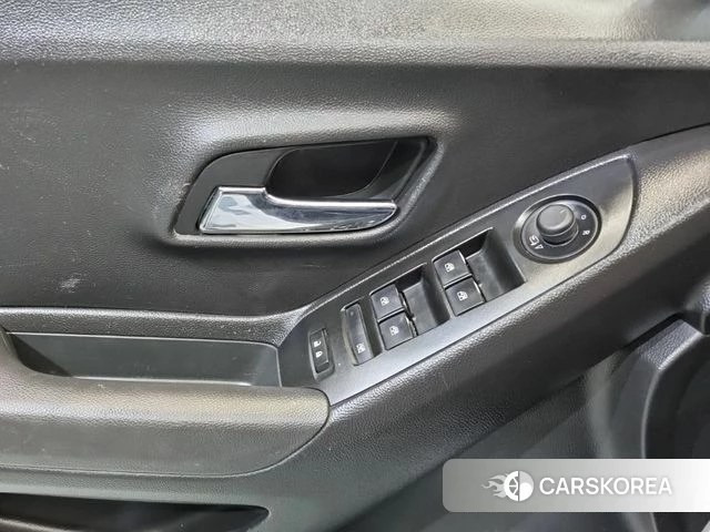 Chevrolet (GM Daewoo) The New Trax 2019 Белый из Кореи, фото 6