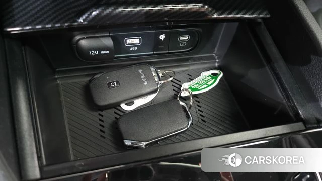 Kia Sportage 5th Generation 2021 Черный из Кореи, фото 6