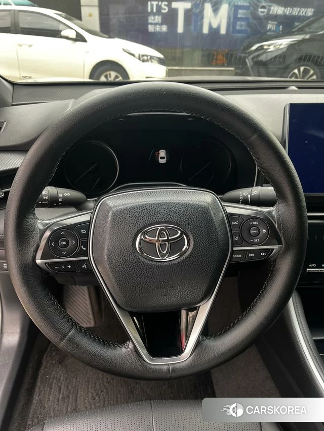 Toyota Avalon 2022 Серебристо-серый из Китая, фото 6