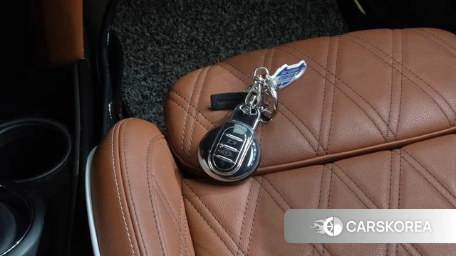 Mini Cooper S Countryman 2021 Черный из Кореи, фото 6