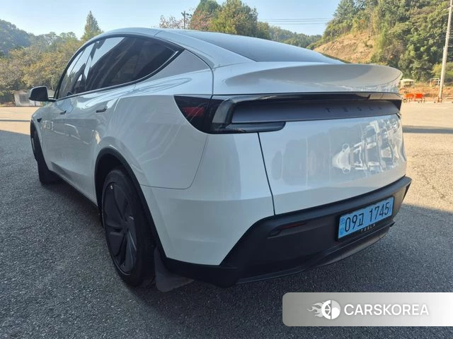 Tesla Model Y 2026 Белый из Кореи, фото 6