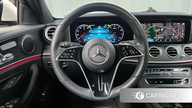 Mercedes-Benz E-Class W213 2023 Белый из Кореи, фото 6