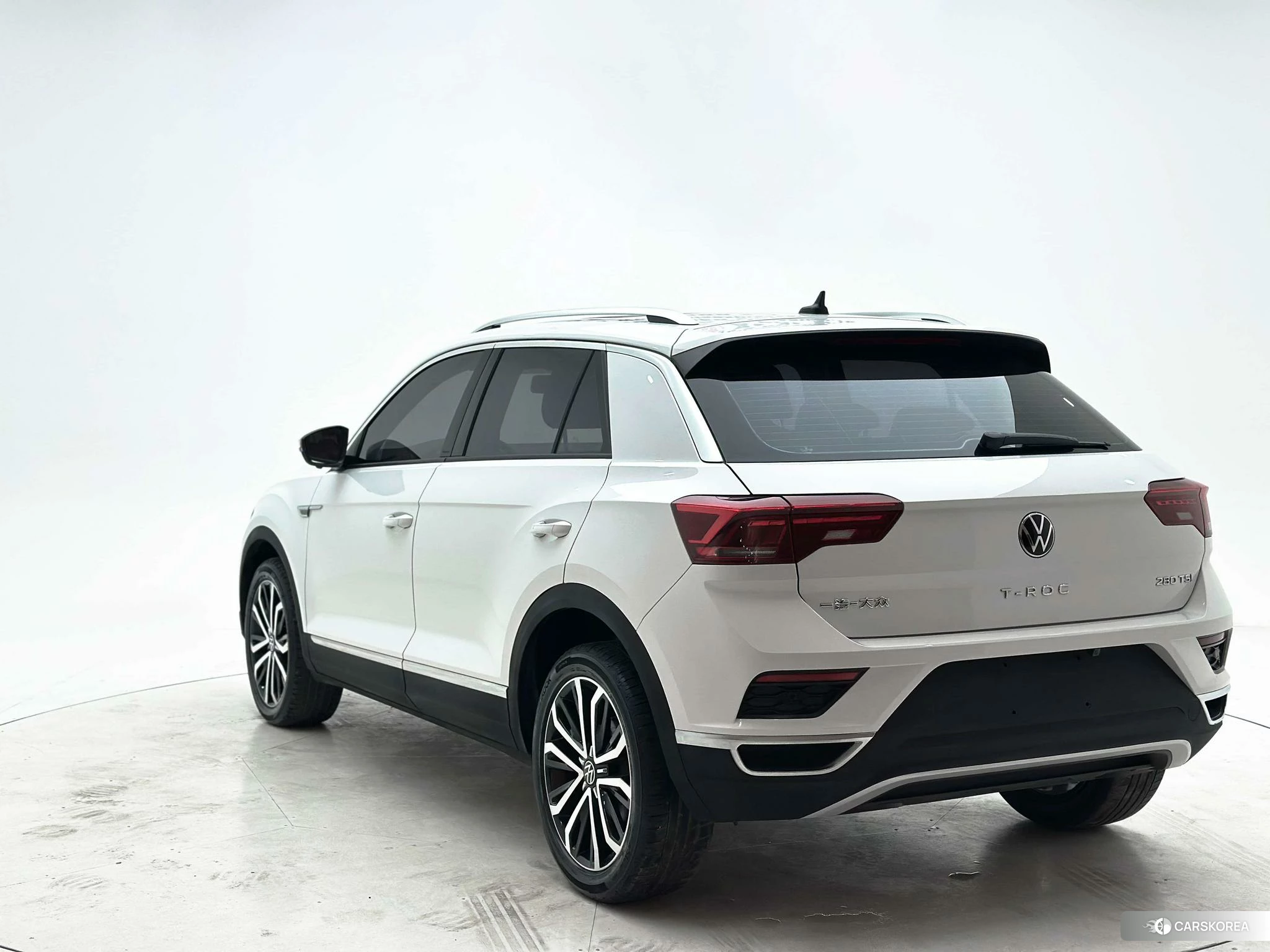 Volkswagen T-Roc 2021 Белый из Китая, фото 6
