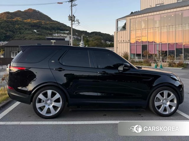 Land Rover Discovery 5 2019 Черный из Кореи, фото 6