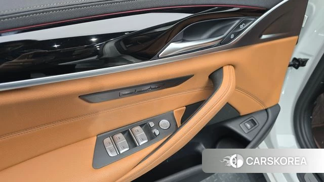 BMW 5 Series (G30) 2022 Белый из Кореи, фото 6