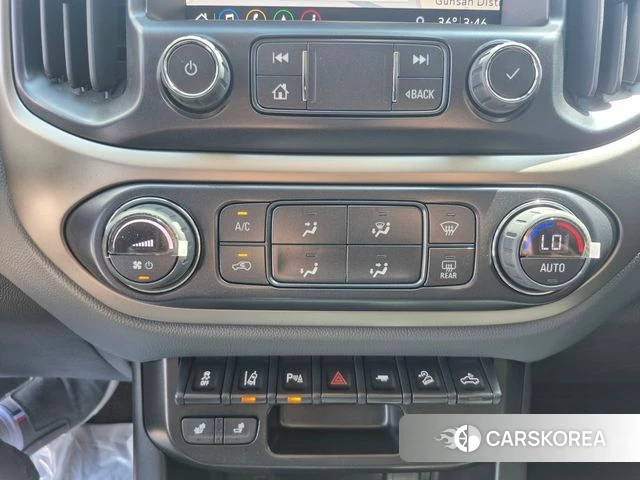 Chevrolet (GM Daewoo) Real New Colorado 2023 Черный из Кореи, фото 6