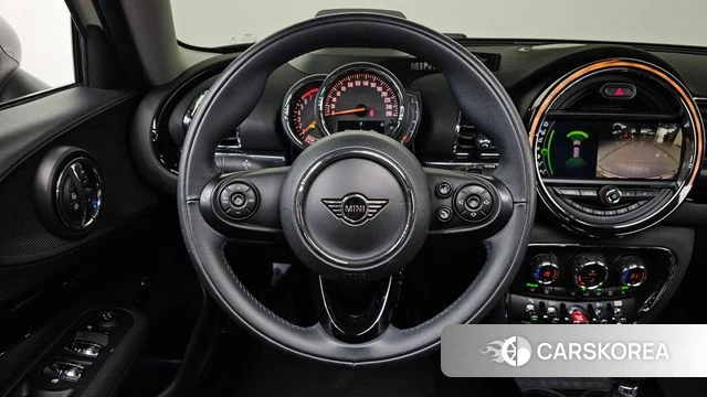 Mini Cooper Clubman 2019 Жемчужный цвет из Кореи, фото 6