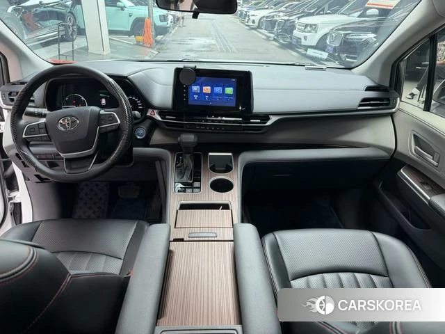Toyota Sienna 2024 Белый из Китая, фото 6