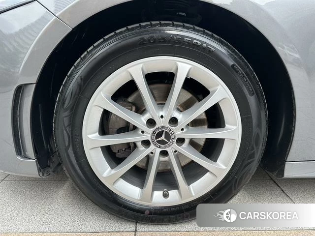 Mercedes-Benz A-Class 2022 Серебристо-серый из Китая, фото 6