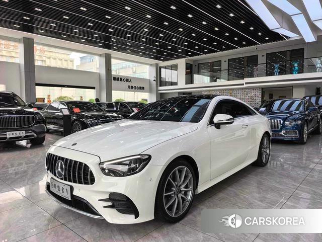 Mercedes-Benz E-Class 2023 Белый из Китая, фото 6