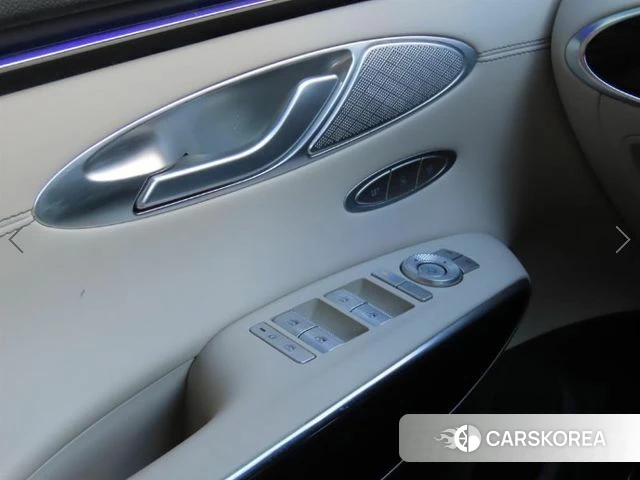 Genesis GV70 2025 Белый из Кореи, фото 6