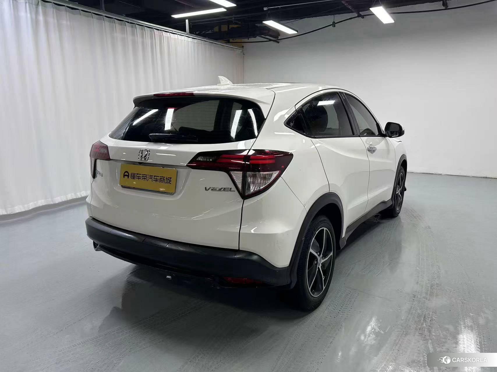 Honda Vezel 2020 Белый из Китая, фото 6