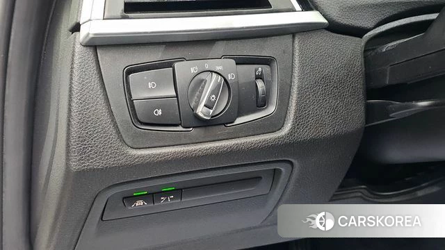 BMW 3 Series (F30) 2018 Белый из Кореи, фото 6