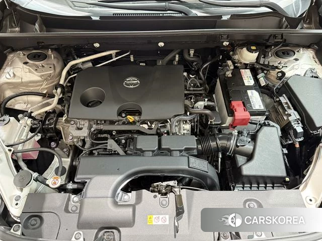 Toyota Wildlander 2021 Серебристо-серый из Китая, фото 6